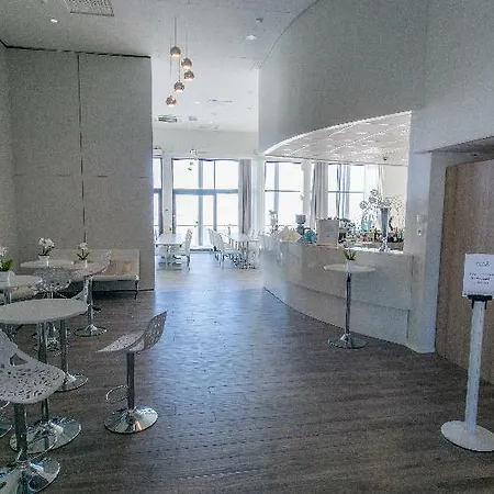 Ξενοδοχείο Snow