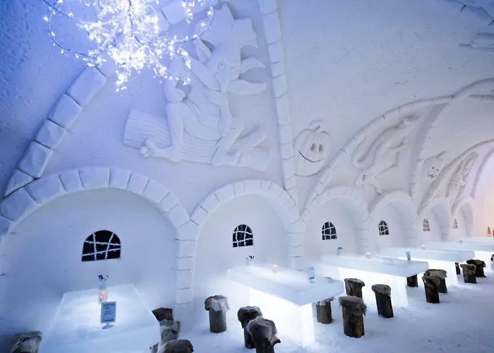 Snow Hotel 3*